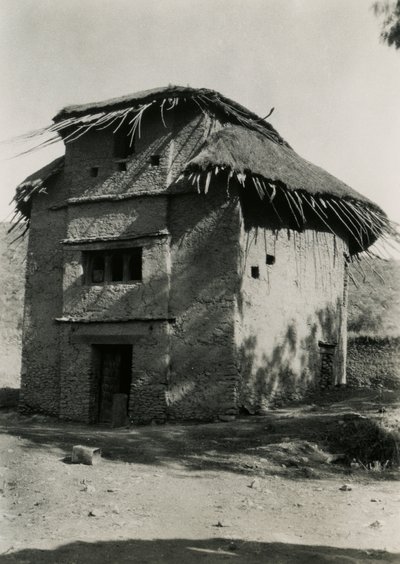 Neliönmuotoinen navetta, Axum, Etiopia, valokuvaaja Ugo Monneret de Villard. tekijältä Ugo Monneret de Villard