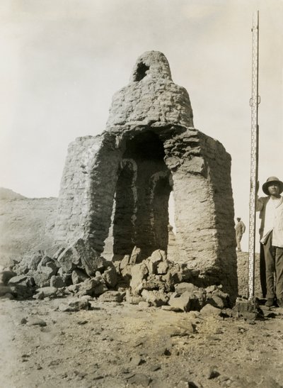 Hauta hautakammiossa, Qasr Ibrim, Egypti, valokuvaaja Ugo Monneret de Villard. tekijältä Ugo Monneret de Villard