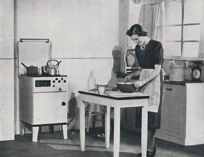 Brittiläinen keittiö, jossa on kaappikaasuliesi, 1942. tekijältä Unbekannt