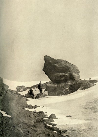 Great Kenyte Boulder lähellä Winter Quartersia, c1908, 1909. tekijältä Unbekannt