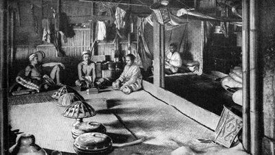 Kalimantanin syntyperäinen pitkä talo, Borneo, 1922 tekijältä Unbekannt