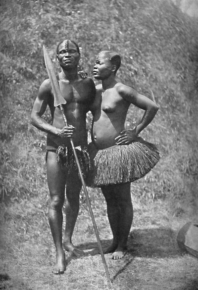 Mulolo Kongon soturi ja hänen vaimonsa Kongon keskialueelta, 1902 tekijältä Unbekannt