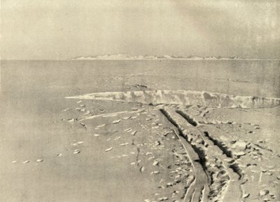 Tyypillinen halkeama tasaisella pinnalla, c1908, 1909. tekijältä Unbekannt