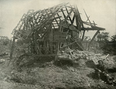 Kylä länsirintamalla, 1919. tekijältä Unbekannt
