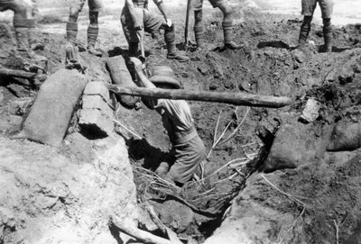 Romahdettu brittikorsu, Mesopotamia, ensimmäinen maailmansota, 1918 tekijältä Unbekannt