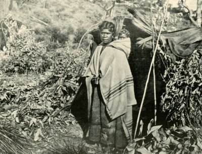 Aboriginaalinainen lapsen kanssa, 1901. tekijältä Unbekannt