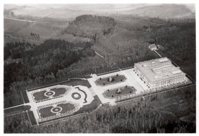 Ilmakuva Herrenchiemseen palatsista, Baijerista, Saksasta, Zeppelinistä, c1931 1933 tekijältä Unbekannt