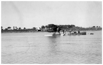 Alan Cobhams De Havilland DH50 laskeutui Tigrikselle, Irak, 1926 tekijältä Unbekannt