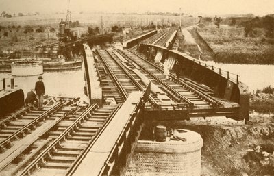 Sähkökäyttöinen kääntösilta Becclesissä, lähellä Yarmouth London ja North Eastern Railway tekijältä Unbekannt