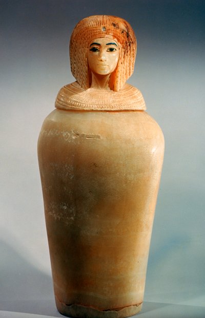 Muinainen egyptiläinen katospurkki kannella kuninkaallisen naisen pään muodossa, n. 1344-1336 eaa. tekijältä Unbekannt