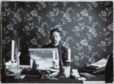 Anton Tšehov työhuoneessaan Jaltassa, 1895-1900 tekijältä Unbekannt