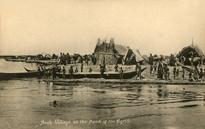 Arabikylä Tigris-rannalla, c1918-c1939. tekijältä Unbekannt