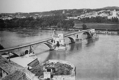 Avignon - St. Benezetin silta ja Rhônen laakso, näkymä Domsin linnoituksesta, vuodelta 1925 tekijältä Unbekannt