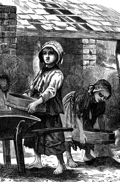Paljasjaloiset tytöt seulovat pölyä tiilitehassa, 1871 tekijältä Unbekannt