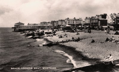 Ranta, katsoen länteen, Worthing, Sussex, 1935 tekijältä Unbekannt