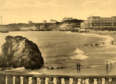Biarritz - Hotel du Palais and the Bay, vuodelta 1930. tekijältä Unbekannt