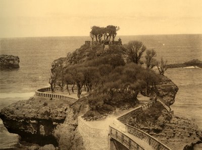 Biarritz - Bastan kallio, vuodelta 1930. tekijältä Unbekannt