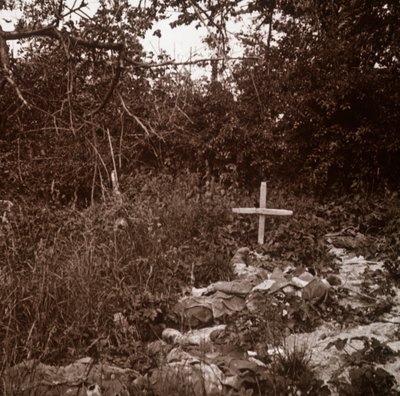 Saksalaisen sotilaan ruumis, Ablain-Saint-Nazaire, Pohjois-Ranska, c1914-c1918. tekijältä Unbekannt