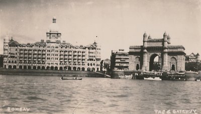 Bombay - Taj & Gateway, 1930. tekijältä Unbekannt