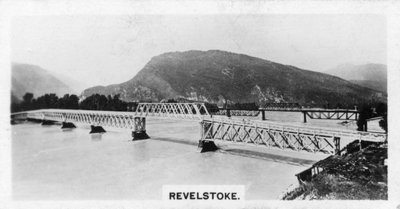 Silta Columbia-joen yli, Revelstoke, British Columbia, Kanada, 1920-luku tekijältä Unbekannt