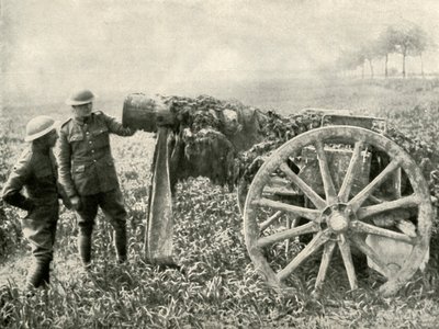 Brittiläinen nukkease kentällä saksalaisten tulen houkuttelemiseksi, 1919. tekijältä Unbekannt