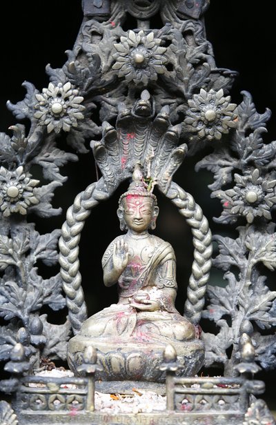 Buddha kultaisessa temppelissä, Patan, Nepal tekijältä Unbekannt