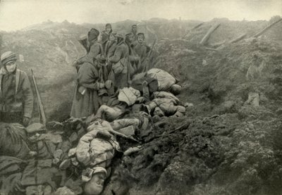 Vangittu saksalaisia hautoja Les Epargesissa, 1919. tekijältä Unbekannt
