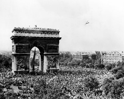 Pariisin vapautumisen kunniaksi 26. elokuuta 1944 tekijältä Unbekannt