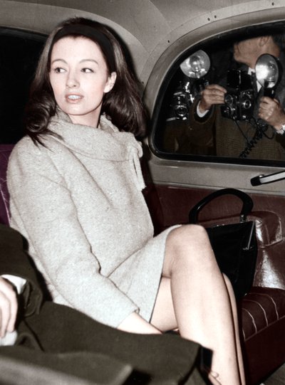 Christine Keeler saapuu Old Baileyyn Lontooseen, 1963 tekijältä Unbekannt
