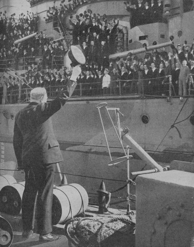 Churchill vastaa HMS Prince of Walesin, 1941:n miehistön huutoon tekijältä Unbekannt