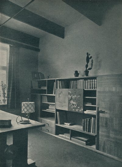 Hans Hartlin suunnitteleman kirjaston kulma, v. 1927 tekijältä Unbekannt