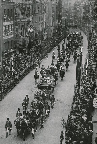 Kuningas Yrjö V:n ja kuningatar Marian kruunajaiset, Lontoo, 1911. tekijältä Unbekannt