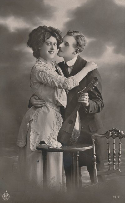 Pari Mandoliinin kanssa, c1910 tekijältä Unbekannt