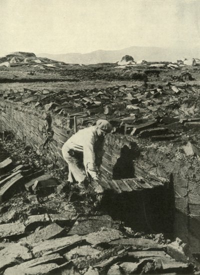 Cutting Turves, 1948. tekijältä Unbekannt