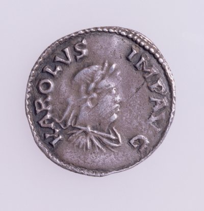 Kaarle Suuren Denier (742-814) etupuoli, jossa on muotokuva Kaarle Suuresta, Quentovic Mint 768-814 (hopea) (kääntöpuoli katso: 110164) tekijältä Unbekannt