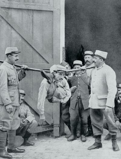 Häiriötekijät edessä, ihmiskäärme, Ranska, ensimmäinen maailmansota, 1915 tekijältä Unbekannt