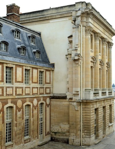 Dufour-talo etelästä katsottuna, Chateau de Versailles, Ranska tekijältä Unbekannt