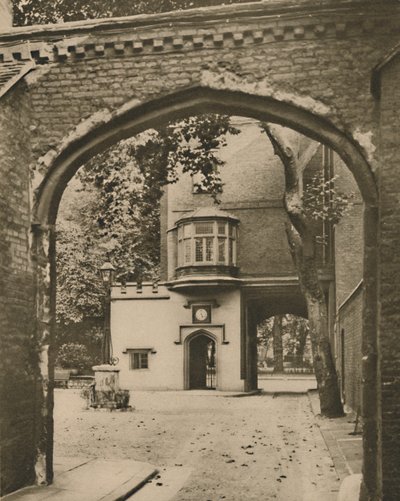 Charterhousen sisäpiha ja portti, n. 1935. tekijältä Unbekannt