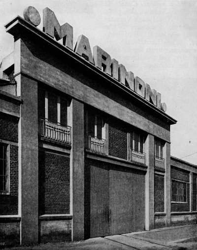 Ateliers Marinonin julkisivu, Montataire Oise arkkitehdit, Perret Freres, c1928 tekijältä Unbekannt