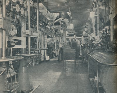 Brittiläisen keisarinnan konehuone ohjausalustalla, 1936 tekijältä Unbekannt