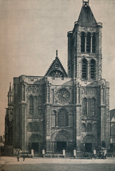 Saint Denisin luostarikirkon edessä, Ranskan kuninkaiden hautapaikka, c1906, 1907 tekijältä Unbekannt