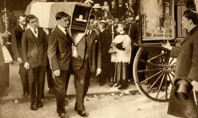Terence MacSwineyn hautajaiset, Cork, Irlanti, 31. lokakuuta 1920, 1933. tekijältä Unbekannt
