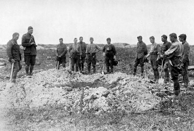 Hautajaiset länsirintamalla, ensimmäinen maailmansota, 1916, c1920 tekijältä Unbekannt