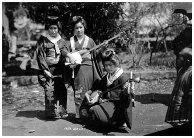Geishatytöt, Japani, 1900-luvun alku tekijältä Unbekannt