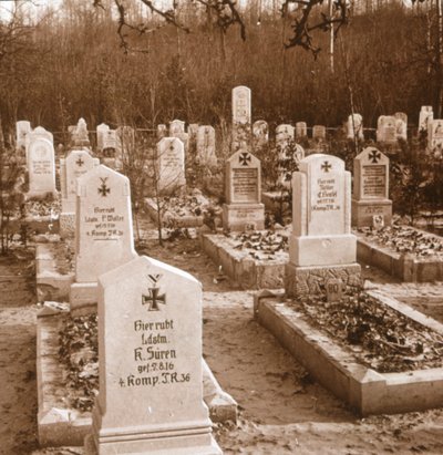 Saksalainen hautausmaa, Carlepont, Pohjois-Ranska, c1914-c1918 tekijältä Unbekannt