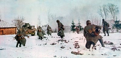 Saksalaiset jalkasotilaat perässä panssarivaunua kohti Moskovaa lumessa, Venäjä, 1941 tekijältä Unbekannt