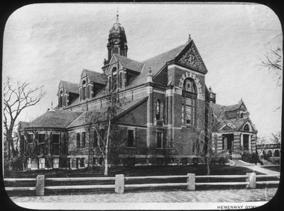 Hemenway Gymnasium, Harvard University, Massachusetts, USA, 1800-luvun loppu tai 1900-luvun alku tekijältä Unbekannt
