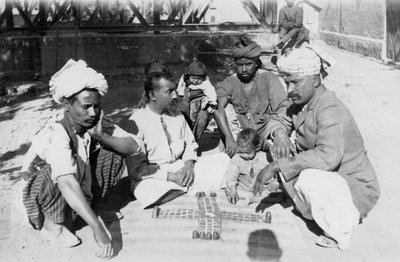 Hindujen rahapelit, Intia, 1916-1917 tekijältä Unbekannt