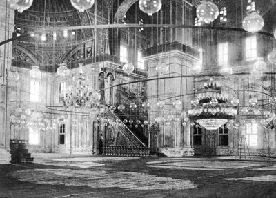 Muhammad Alin moskeijan sisällä Saladinin linnoituksella, Kairossa, Egyptissä, 1920-luku tekijältä Unbekannt