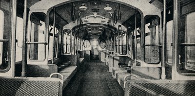 Uusimman tyyppisen metrolinja-auton sisustus, 1926 tekijältä Unbekannt